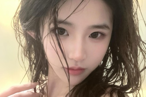 王一博郭富城马年春晚幕后花絮曝光！两代舞王同框反差萌太好磕