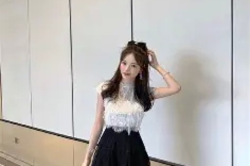 肖战拍摄幕后：女导演第一视角下的高清瞬间